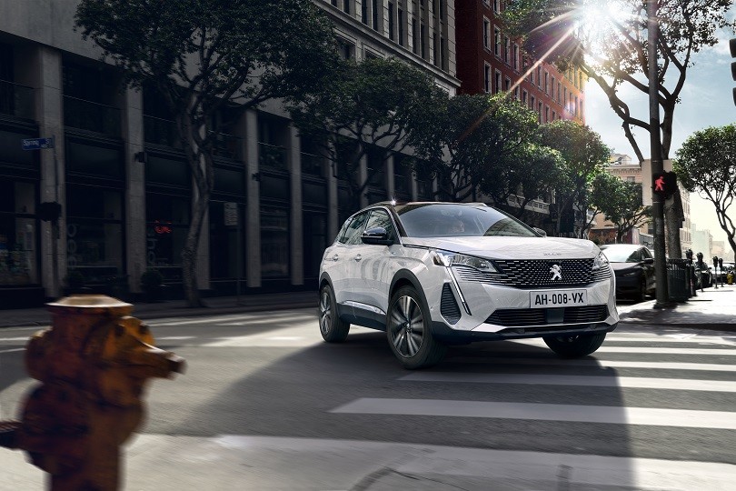 Peugeot 3008, sfilata d'anteprima al Milano Monza Motorshow
