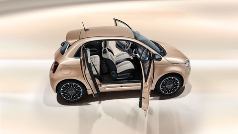 Fiat 500 elettrica 3+1 Video
