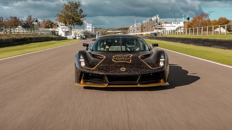 Lotus Evija, esordio in pubblico a Goodwood VIDEO