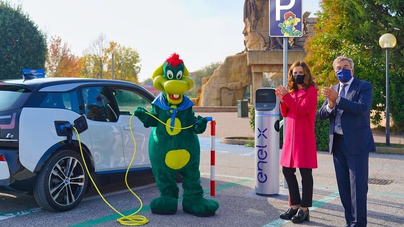 Enel X, a Gardaland arrivano otto colonnine di ricarica