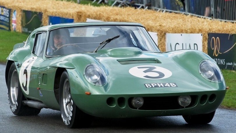 AC Cobra Le Mans, la corsaiola diventa un'elettrica da 617 cavalli