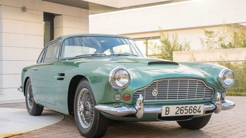 Aston martin DB4 California Sage all'asta FOTO