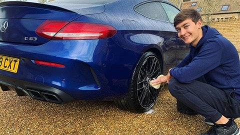 George Russell e le sue Mercedes: FOTO