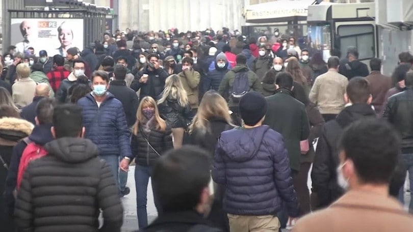 Dpcm Natale, tutta Italia in zona rossa: cosa cambia per gli spostamenti