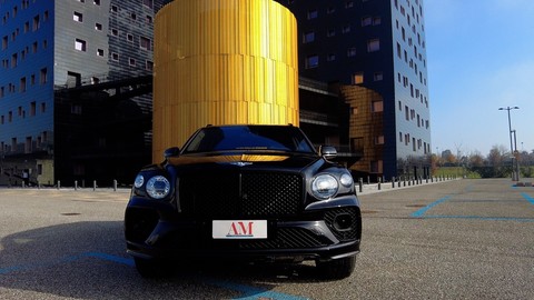 Bentley Bentayga V8, la prova su strada