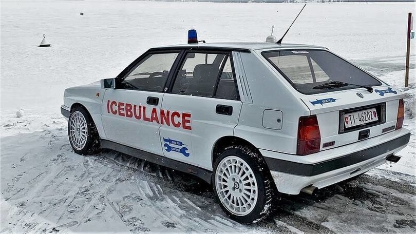 Lancia Delta HF Integrale ambulanza FOTO