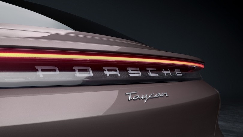 Porsche Taycan 2WD: foto