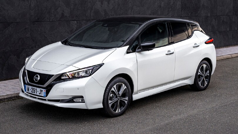 Nissan Leaf 10, l'elettrica giapponese celebra un decennio di successi