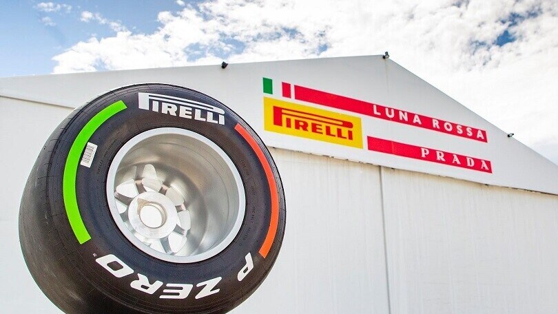 All'asta lo pneumatico Pirelli firmato dai membri di Luna Rossa