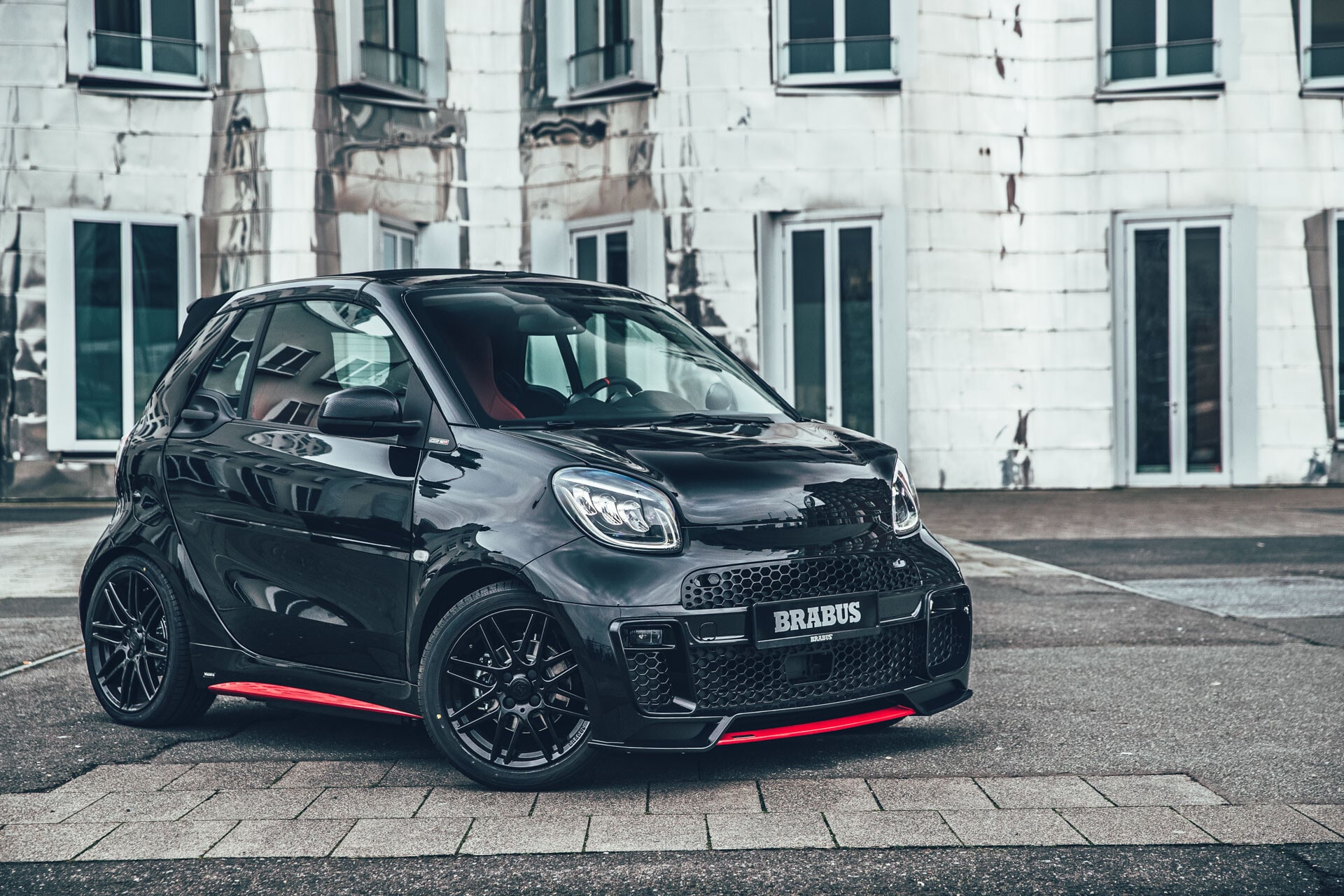 Brabus 92R, tuning elettrico per la Smart EQ ForTwo Cabrio