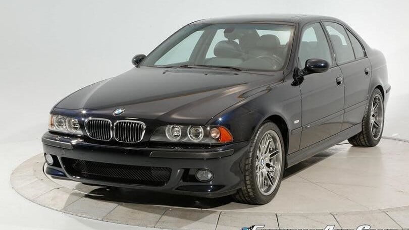 BMW M5 E39, modello del 2003 venduto a 200.000 dollari