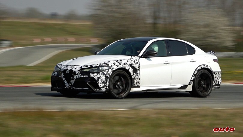 Alfa Giulia GTA, Biscione all'ennesima potenza