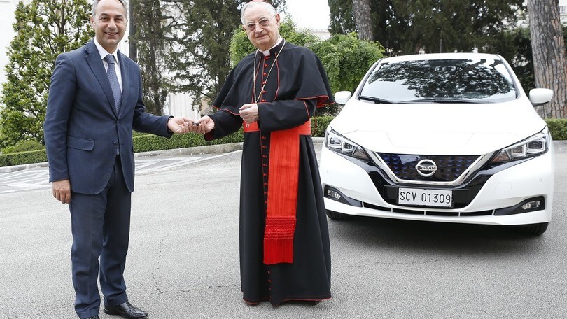 Nissan Leaf entra nella flotta del Vaticano