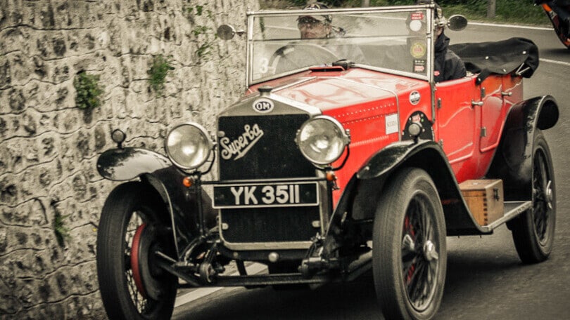 O.M. 665, la "Superba" che vinse la prima Mille Miglia