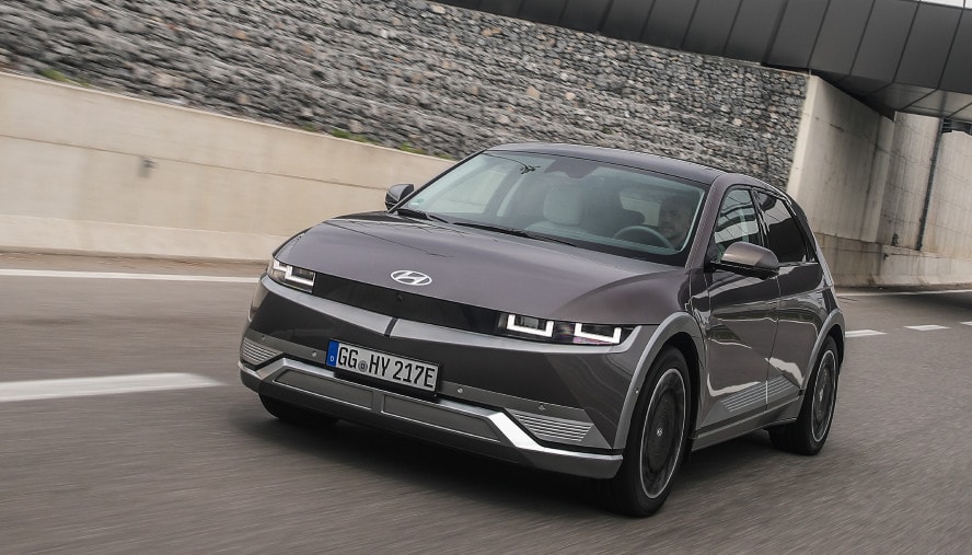 Hyundai Ioniq 5, il crossover che porta nel futuro