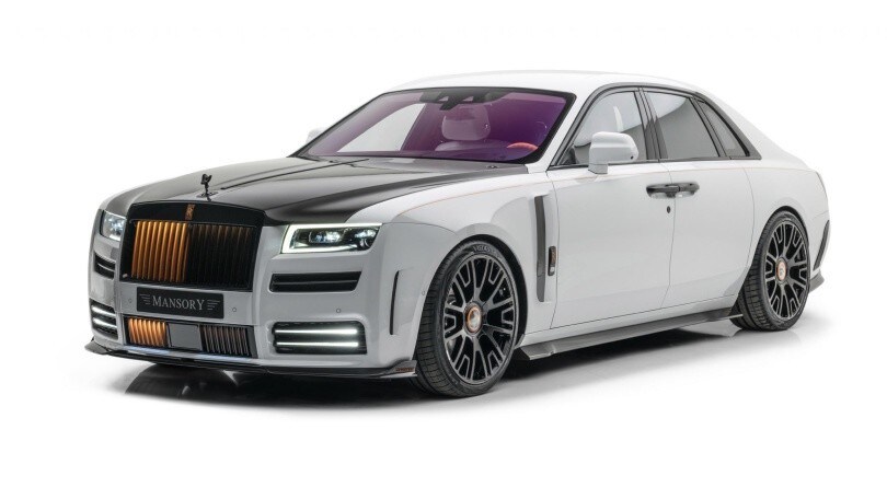 Rolls-Royce Ghost V12 by Mansory, il tuning a tutto carbonio