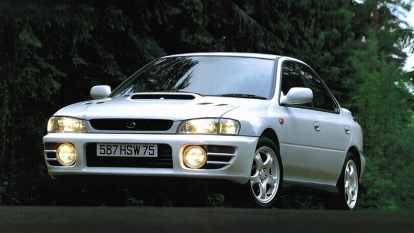 A 80 anni a 182 km/h sulla Subaru WRX: multa durissima per "nonno sprint"