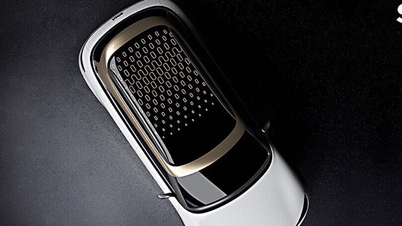 smart crossover elettrico conferma il debutto al Salone di Monaco