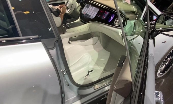 Mercedes-AMG EQS 53 4Matic+ al Salone di Monaco