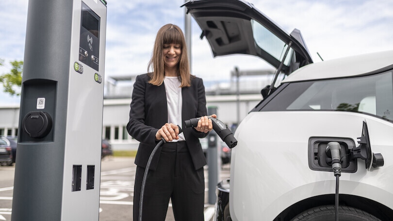 Bosch, il cavo per la ricarica miniaturizza l'elettronica