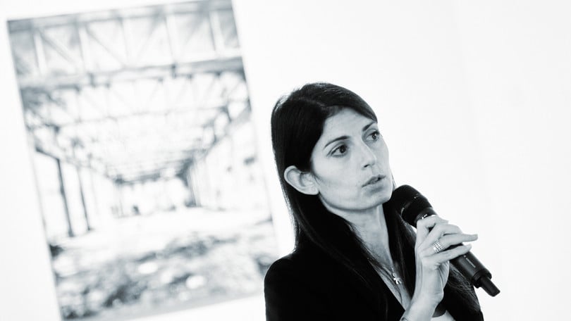 Rom-E, Virginia Raggi: "La Capitale al centro della mobilità elettrica e delle soluzioni green"