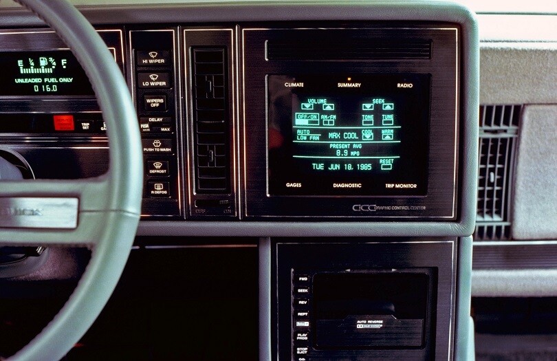 Display touchscreen, la prima auto ad averlo è del 1986