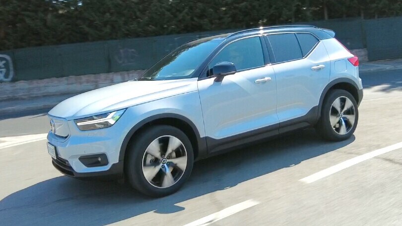 Volvo XC40 Recharge, la prova del Suv elettrico
