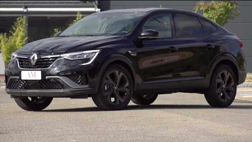 Renault Arkana 1.6 Hybrid E-Tech, la prova su strada