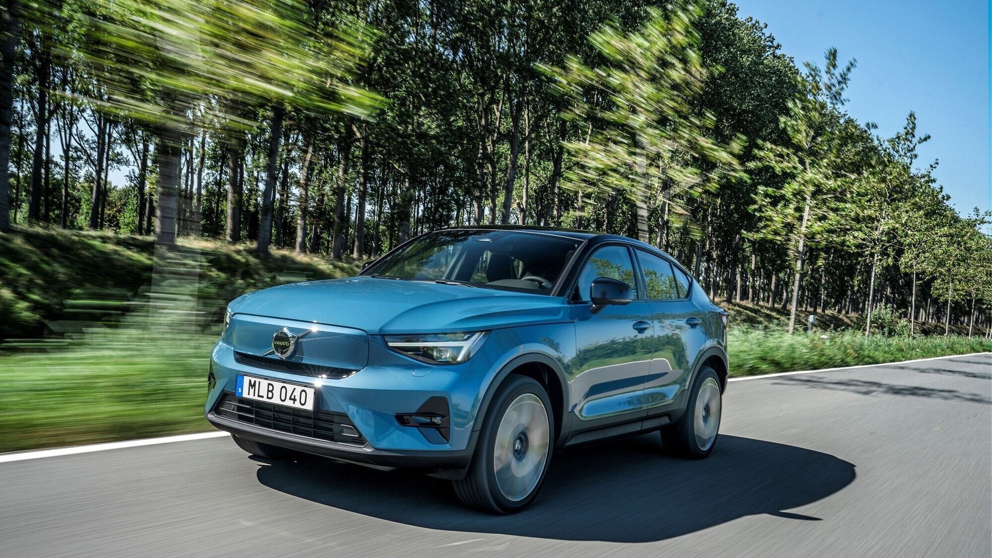 Volvo C40 Recharge, la prova del Suv-coupé elettrico da oltre 400 cv