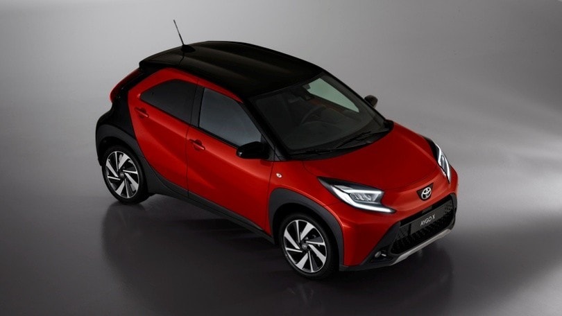 Toyota Aygo X, nuovo crossover urbano
