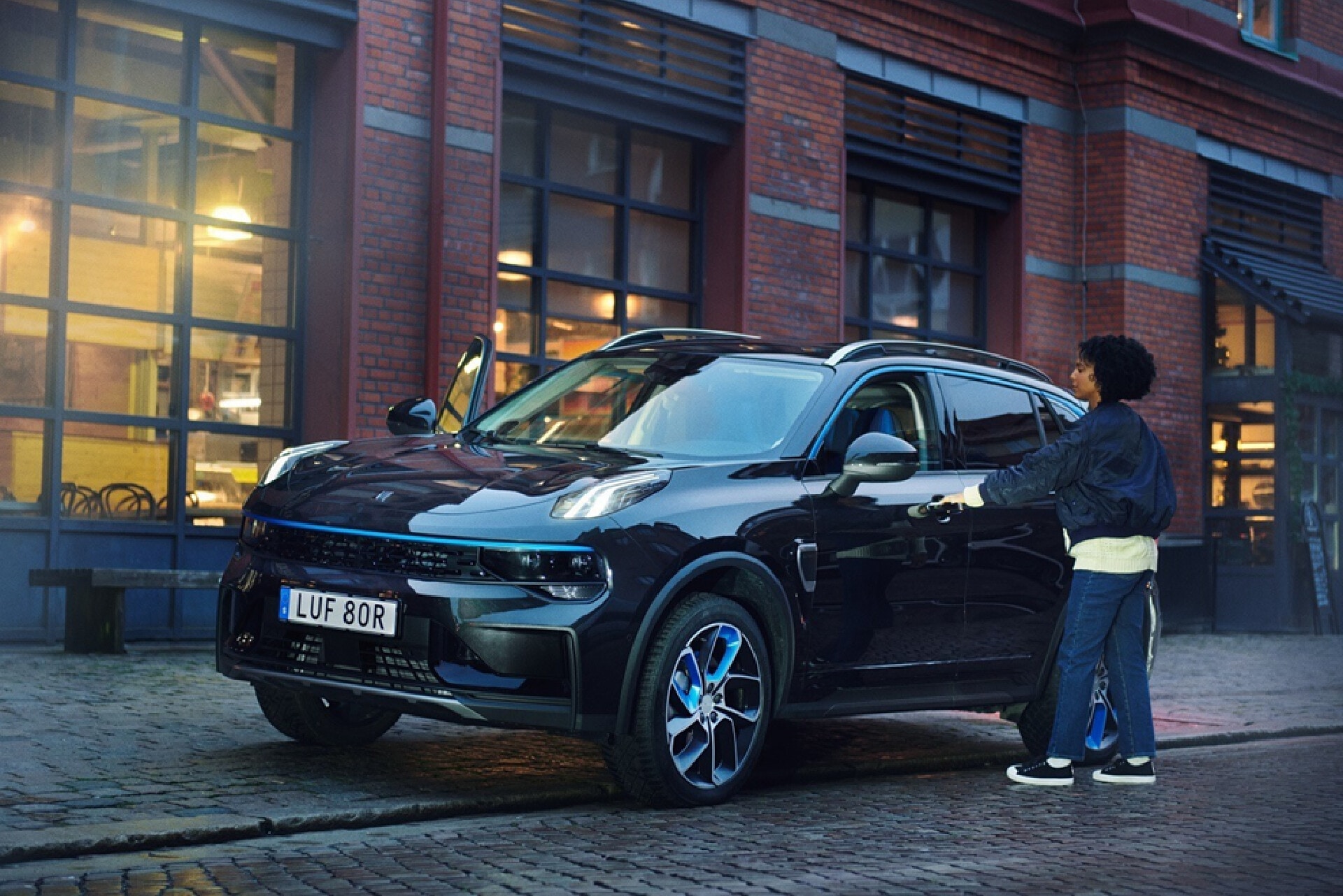 Lynk & Co, è Castrol il fornitore di lubrificanti ufficiale per l'Europa