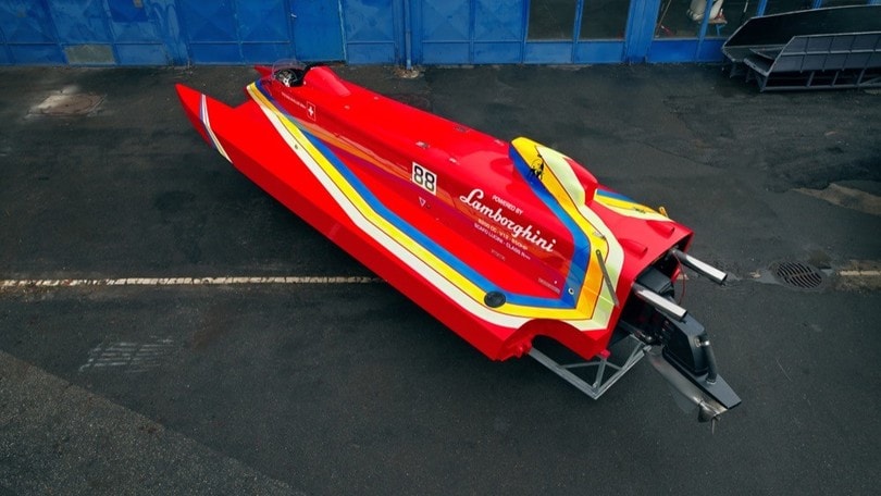 Lucini Lamborgihni 88, l'idroplano del Toro all'asta