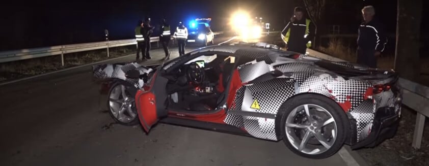 Ferrari SF90 Stradale distrutta: la prova del prototipo in Germania è un disastro