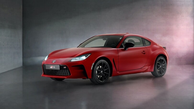 Nuova Toyota GR86, piacere analogico