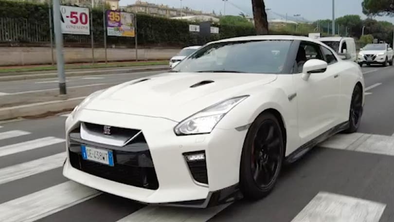 Nissan GT-R Track Edition, la prova della supercar giapponese
