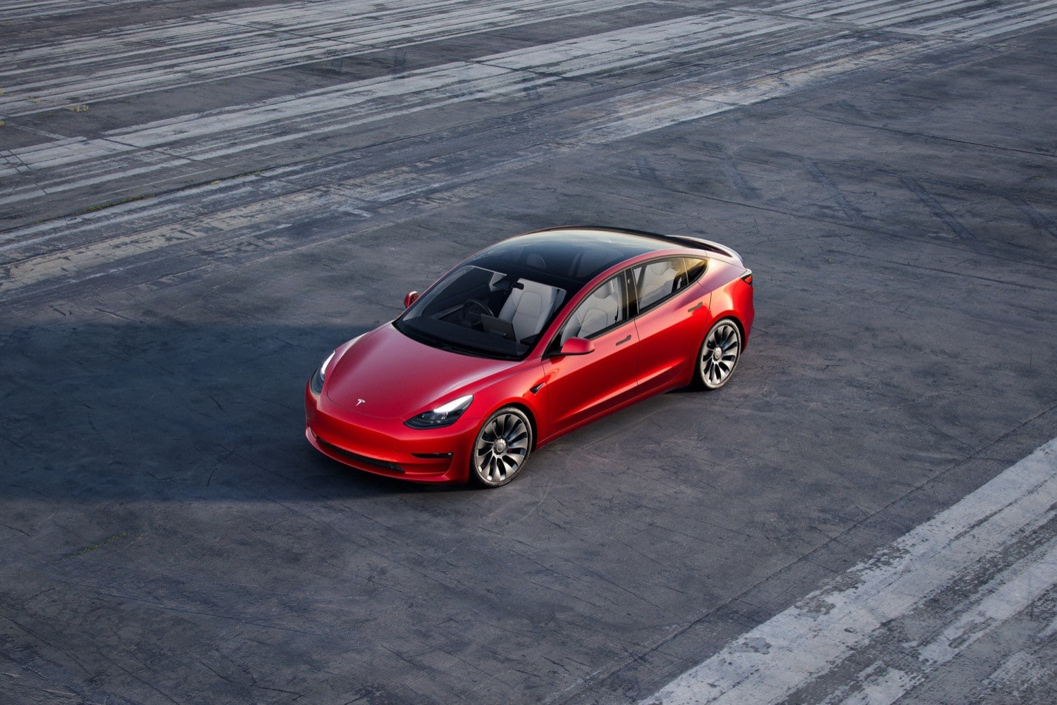Tesla Model 3 e Y, aggiornamenti per le versioni europee