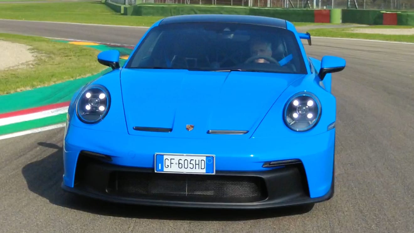 Porsche 911 GT3, il test in pista della super 911