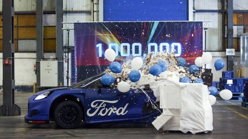 Ford Puma Rally1, la belva da rally celebra 1 milione di stradali