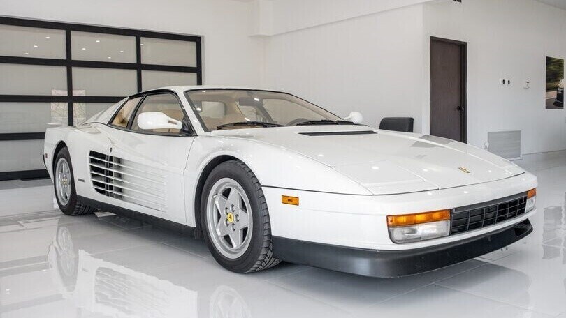 Ferrari Testarossa, venduta all'asta la... "Miami Vice"