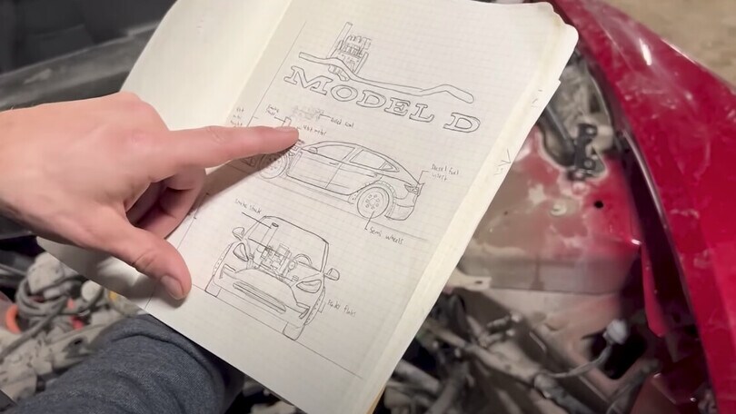 Tesla, la Model 3 incidentata che riceverà un motore Diesel