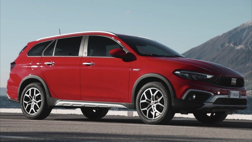 Fiat Tipo Cross Station Wagon, la familiare coi muscoli