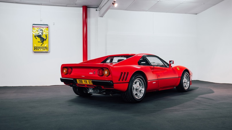 Ferrari 288 GTO, pezzo pregiato all'asta