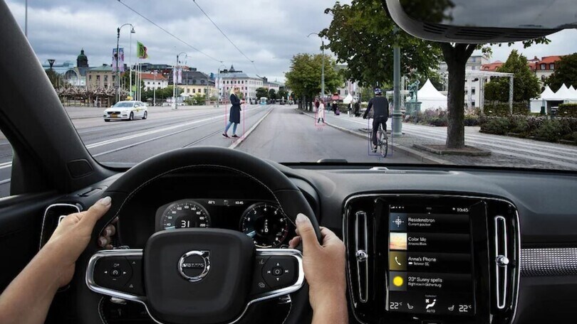 Scatola nera, da luglio 2022 scatta l'obbligo su tutte le auto nuove