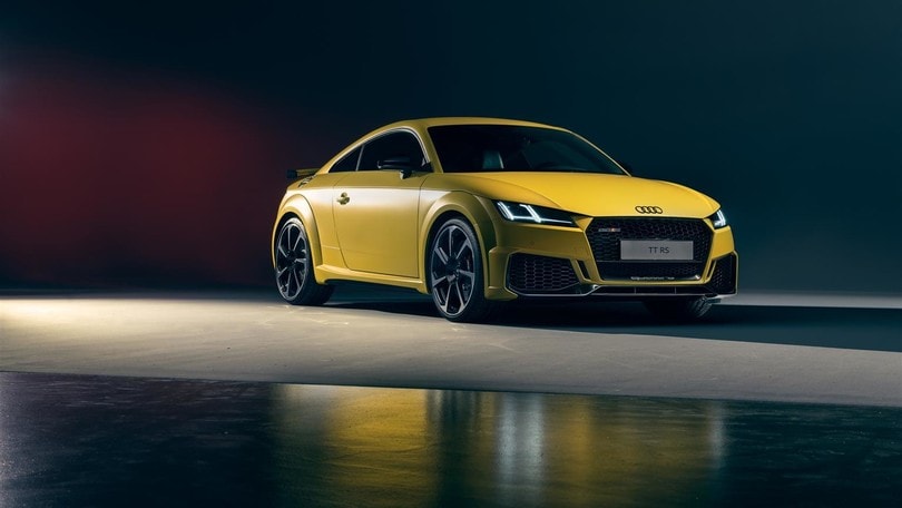 Audi TT e Audi Q3 si vestono di giallo Pitone e argento Rugiada