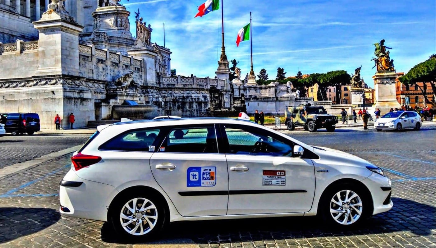 Sixt, al via il servizio per i taxi on demand in Italia