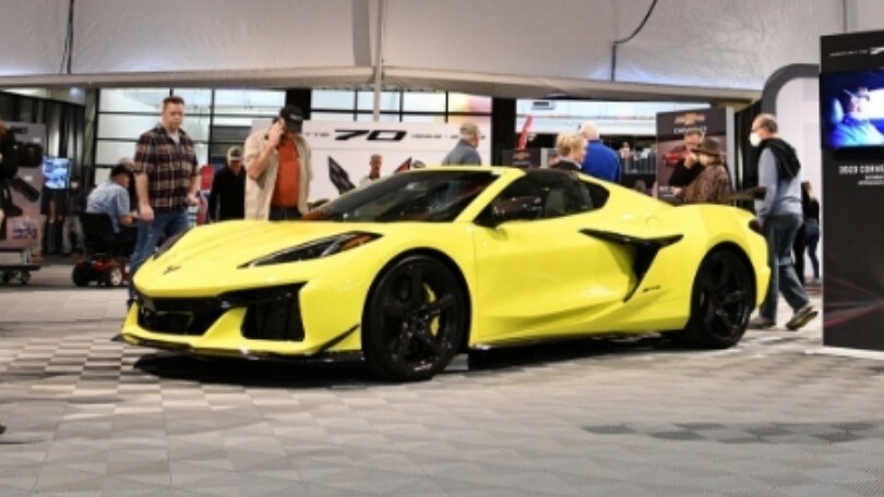 Chevrolet Corvette Z06 2023 venduta per beneficenza: la cifra è da record