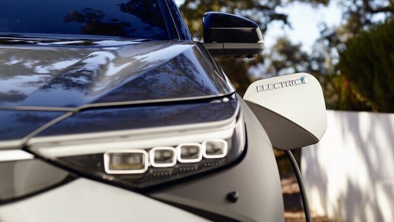 Acea: "Obiettivi EU su elettrico irrealistici, rischiamo una povertà sulla mobilità"