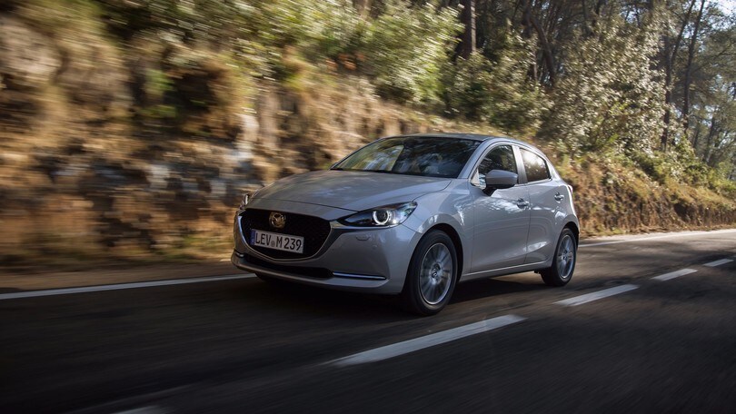 Test Mazda2 2022: citycar ambiziosa