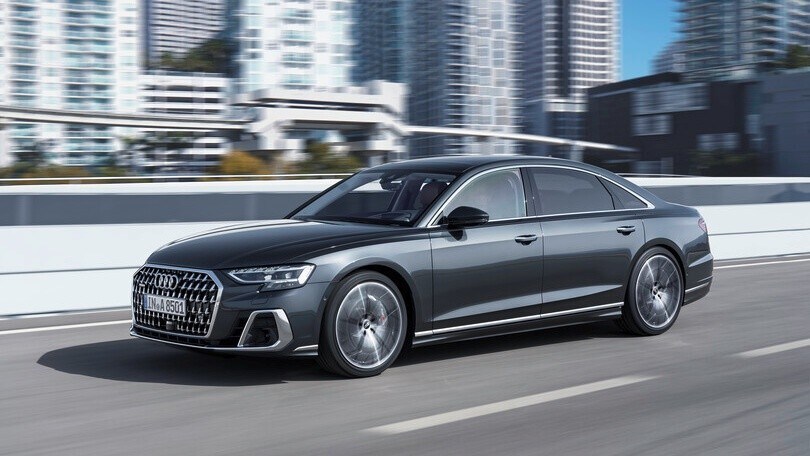 Audi A8 2022, il restyling dell'ammiraglia premium