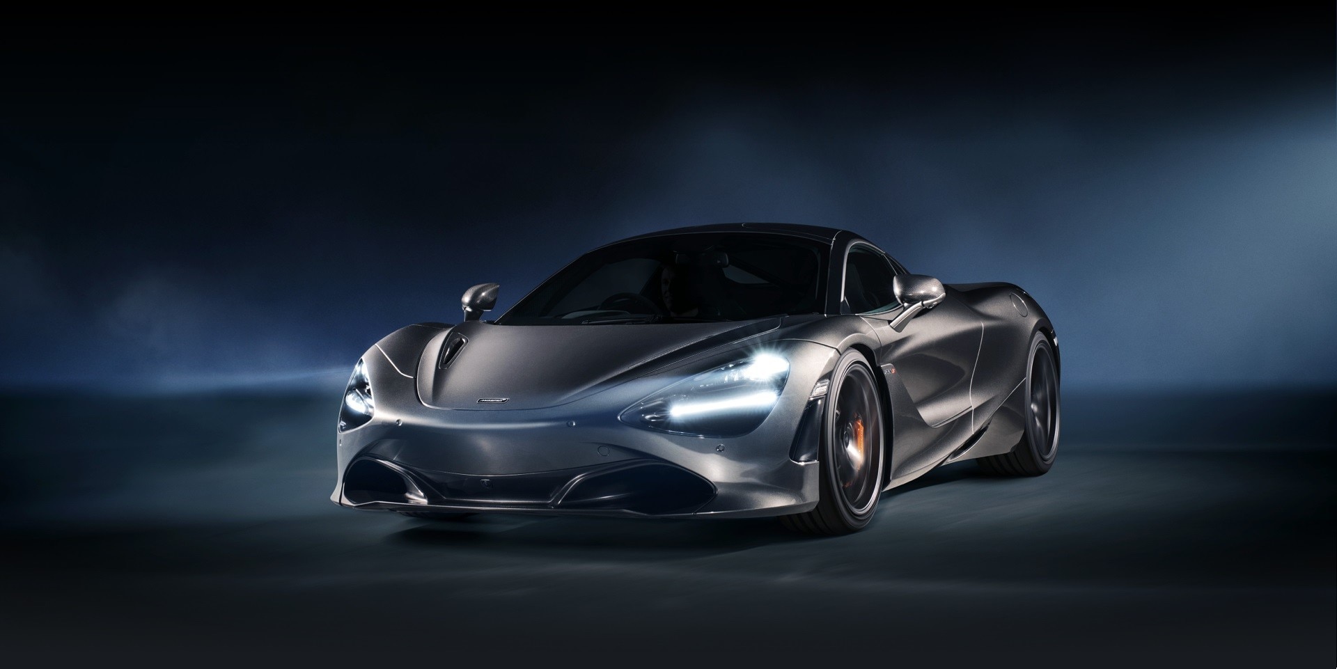 Tomaso Trussardi si consola con una nuova McLaren 720S